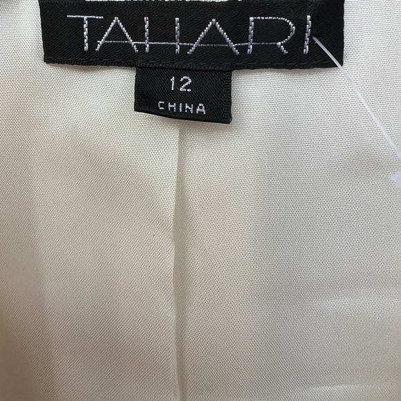 Tahari wool & silk cream jacket black skirt size 12 - Picture 6 of 16